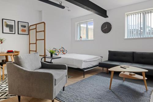 Arnold Apartment | Small Studio Arnold Nottingham