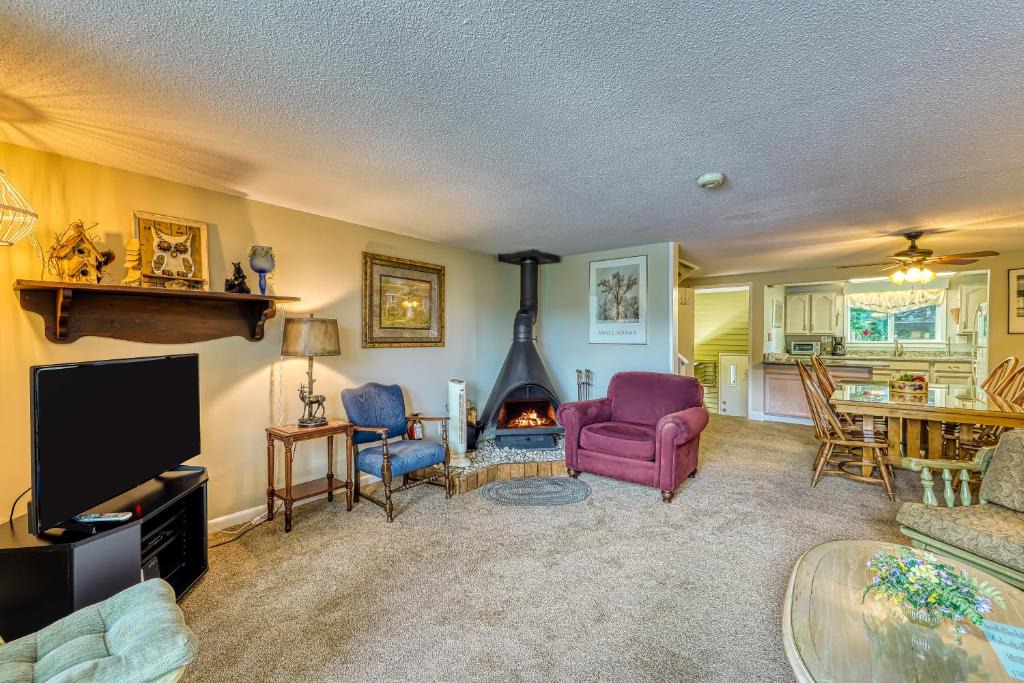 Sugar Mountain Apartment | Snowlake B-12