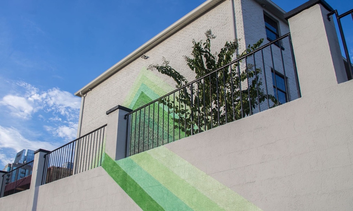 Rutledge Hill Apartment | SoBro Guest House by Black Swan - Close to Broadway (8)