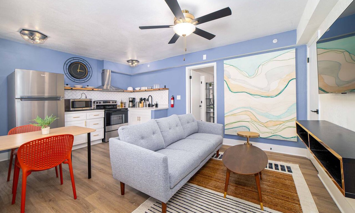 East Ocean View Apartment | Sojourn's Harborage | Pet-Friendly