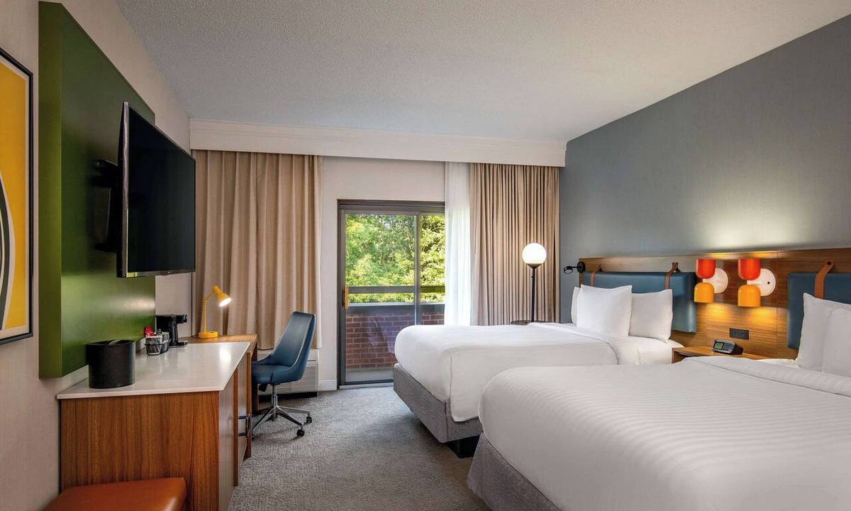 Foxboro Hotel | Sonesta Select Boston Foxborough Mansfield