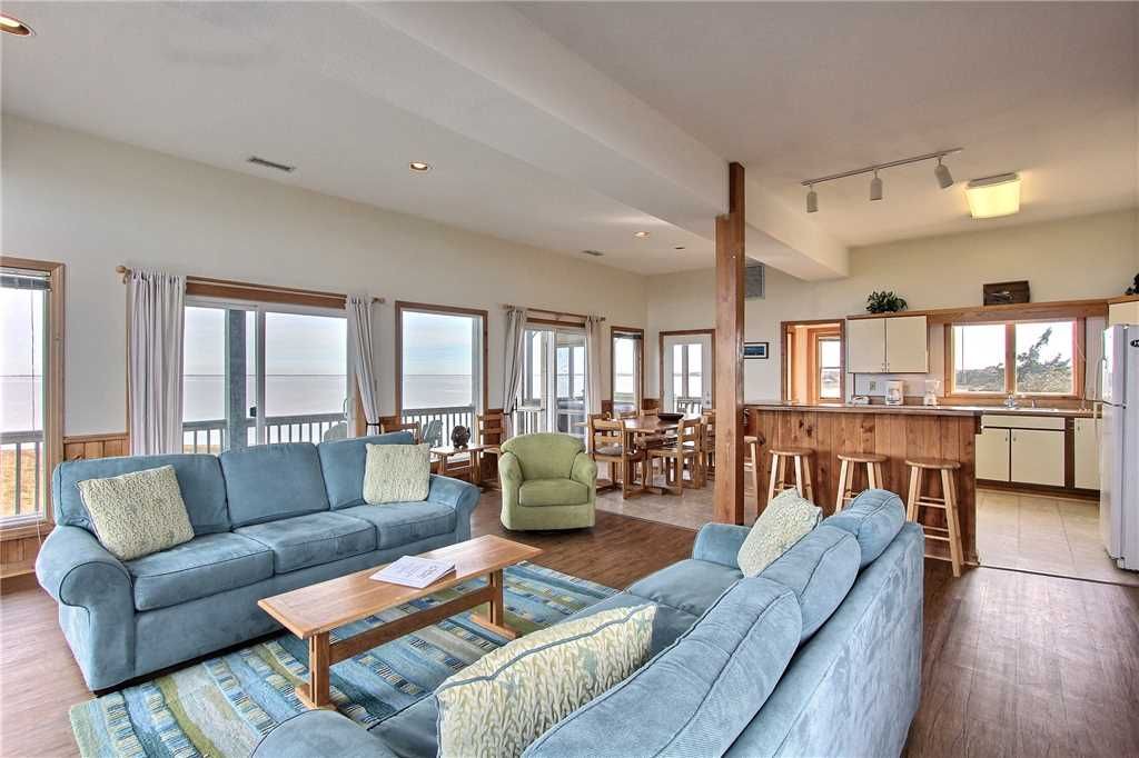 Brigands' Bay House | SOUNDFRONT in Frisco w/HotTub