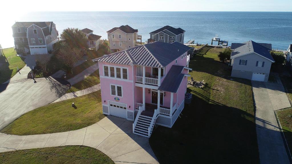 Colington Harbour House | Soundfront, Sound Views, Private Dock, Rec Room, COL21, Warrens Sound Retreat