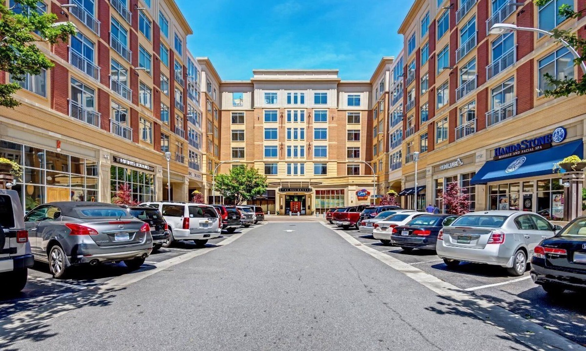 SouthPark Condo | South Park Luxury Condo