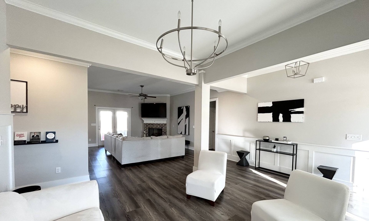 Langley House | Southern Charm Meets Modern Comfort 10 mi from Augusta National