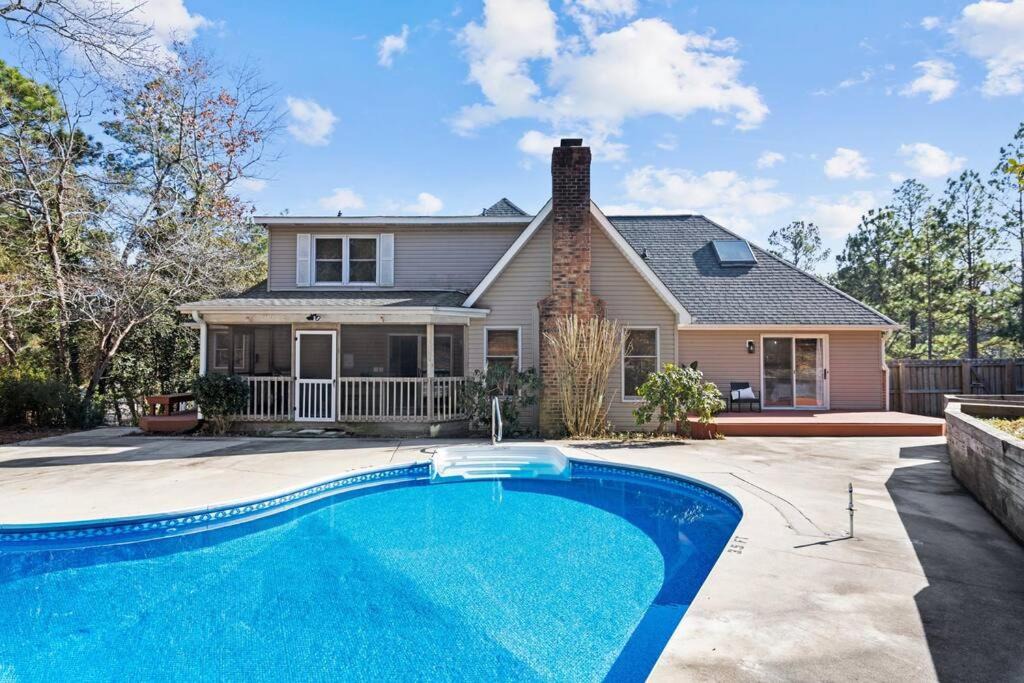 Southern Pines House | Southern Pines Getaway with Pool & Movie Theater!
