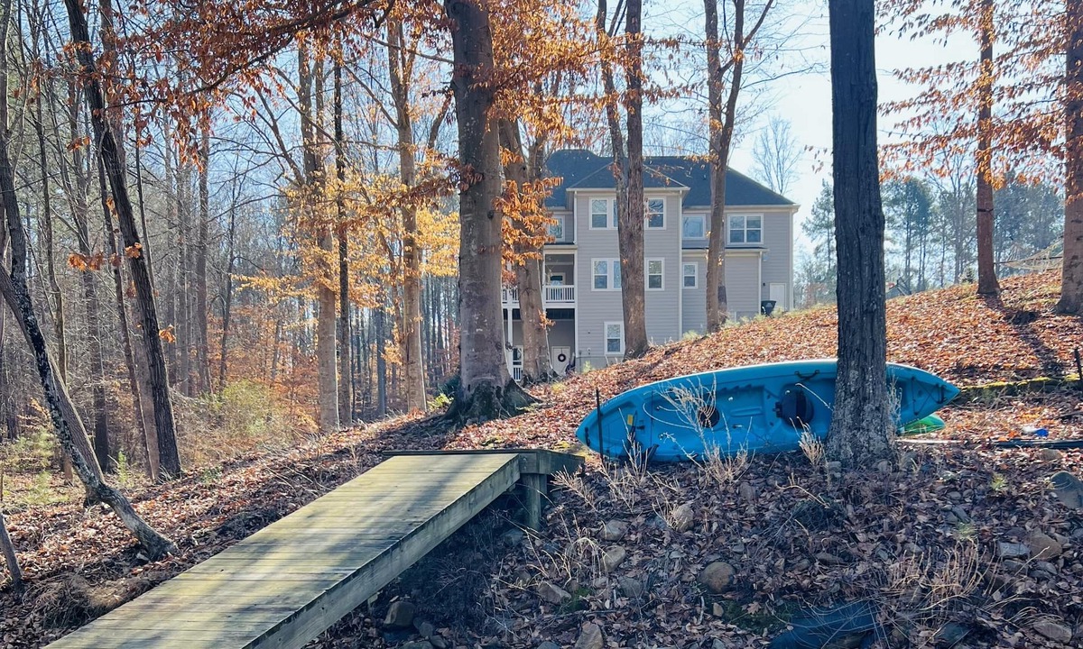 Barium Springs House | Spacious Lake Norman Waterfront with hot tub, game room, kayaks & SUPs!