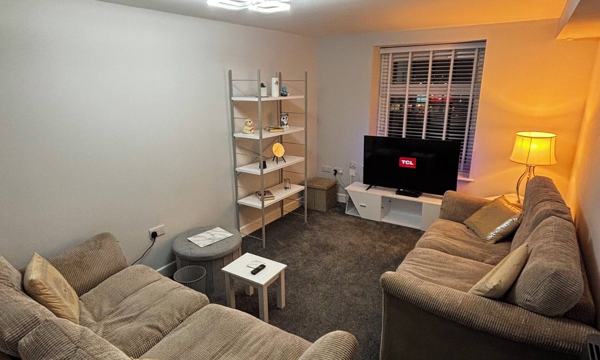Blackburn Apartment | Spacious modern flat Blackburn