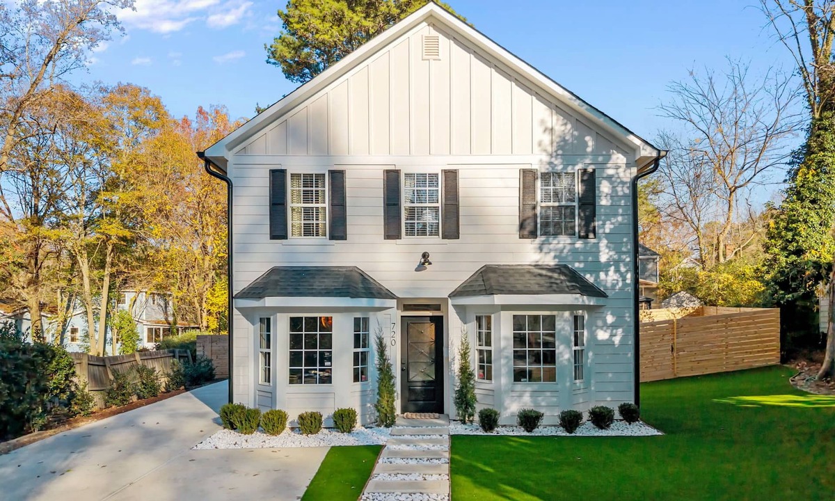 University Park House | Spacious Raleigh Retreat | 5BR, Near Village District, NCSU & Downtown