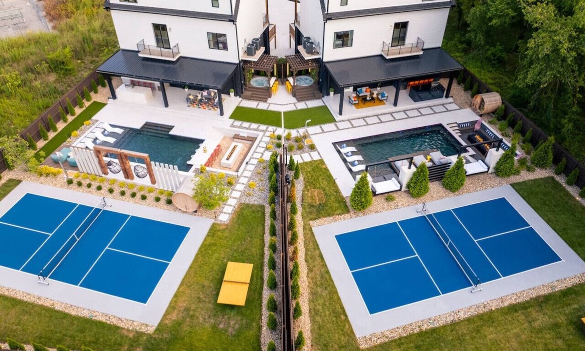 Nashville House | Speakeasy Duo | 2 Luxe Homes Pools Big Groups!