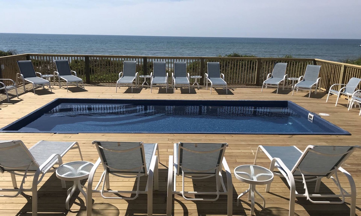 Sneads Ferry House | Spectacular 9 Bedroom Luxury Oceanfront sleeps 40 Heated Pool* + Hot Tub*!