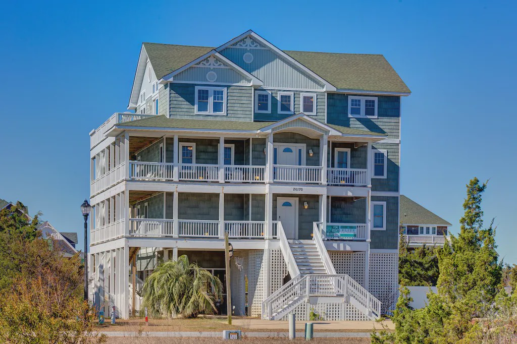 Wind Over Waves House | Spittin' Kitty - Rare 7 Bedroom Soundside Home in Salvo