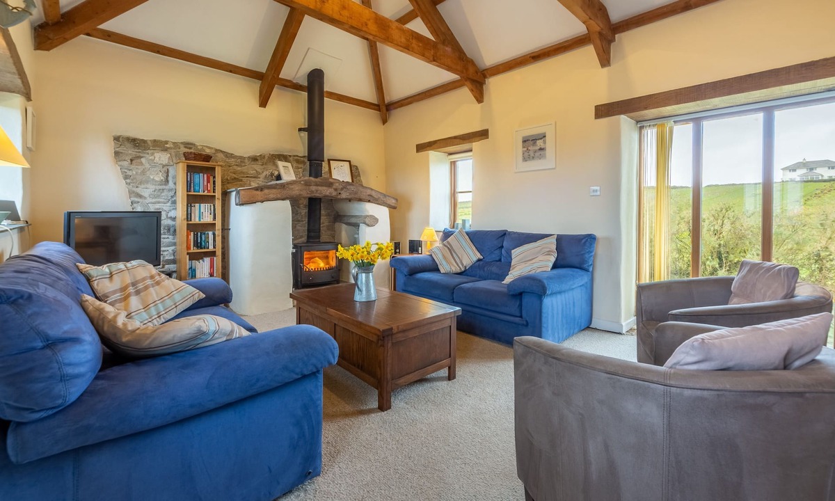 Rock House | Spring Barn is a delightful three bedroom barn conversion.