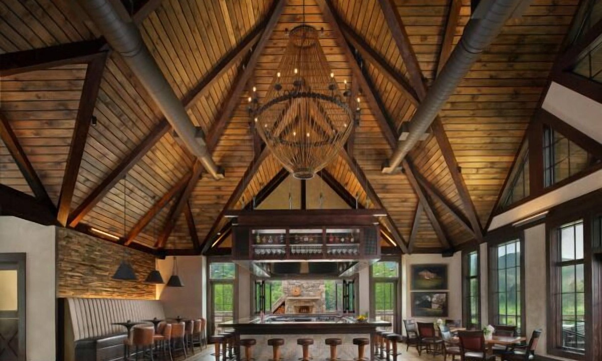 Tree Lodging Canton | Canton