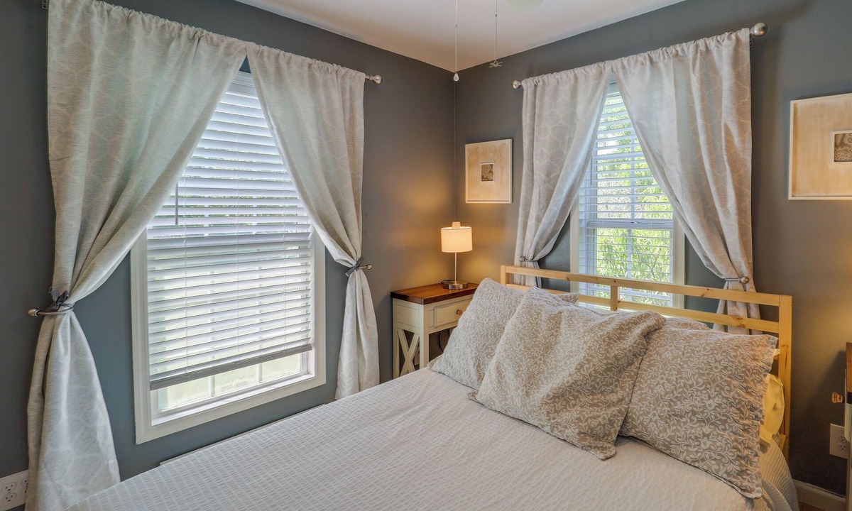 Spruce Pine Apartment | Spruce Pine Studio Near Blue Ridge Parkway!