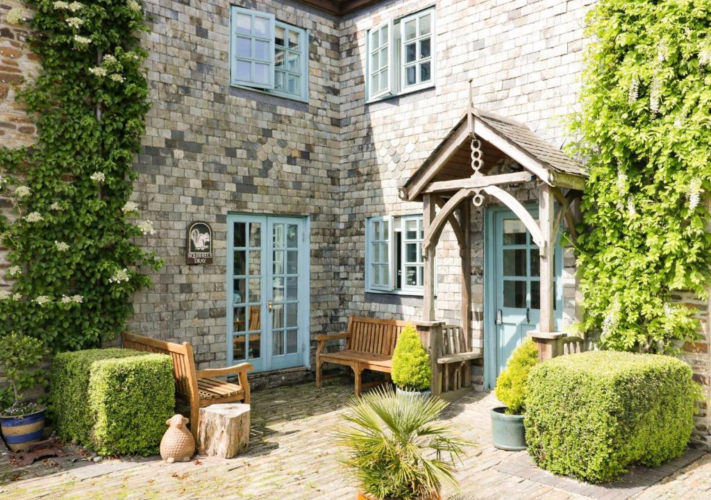 Gorran House | Squirrels Dray