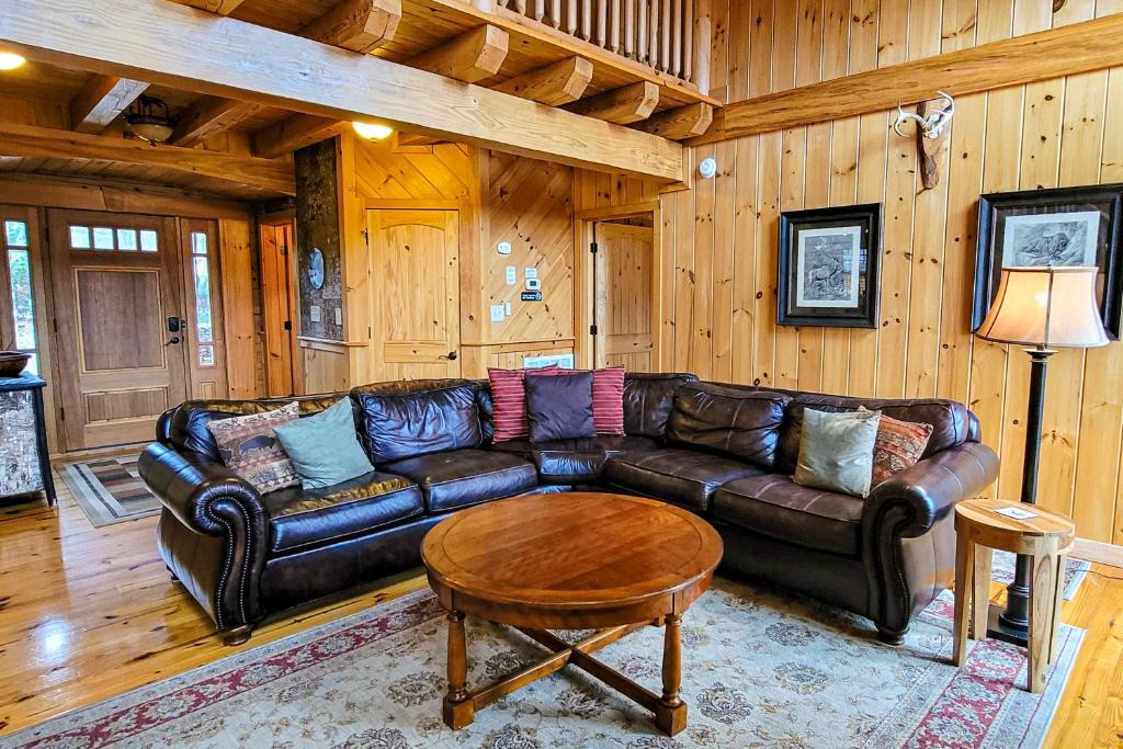 Lake Lure House | Starry Night Lodge