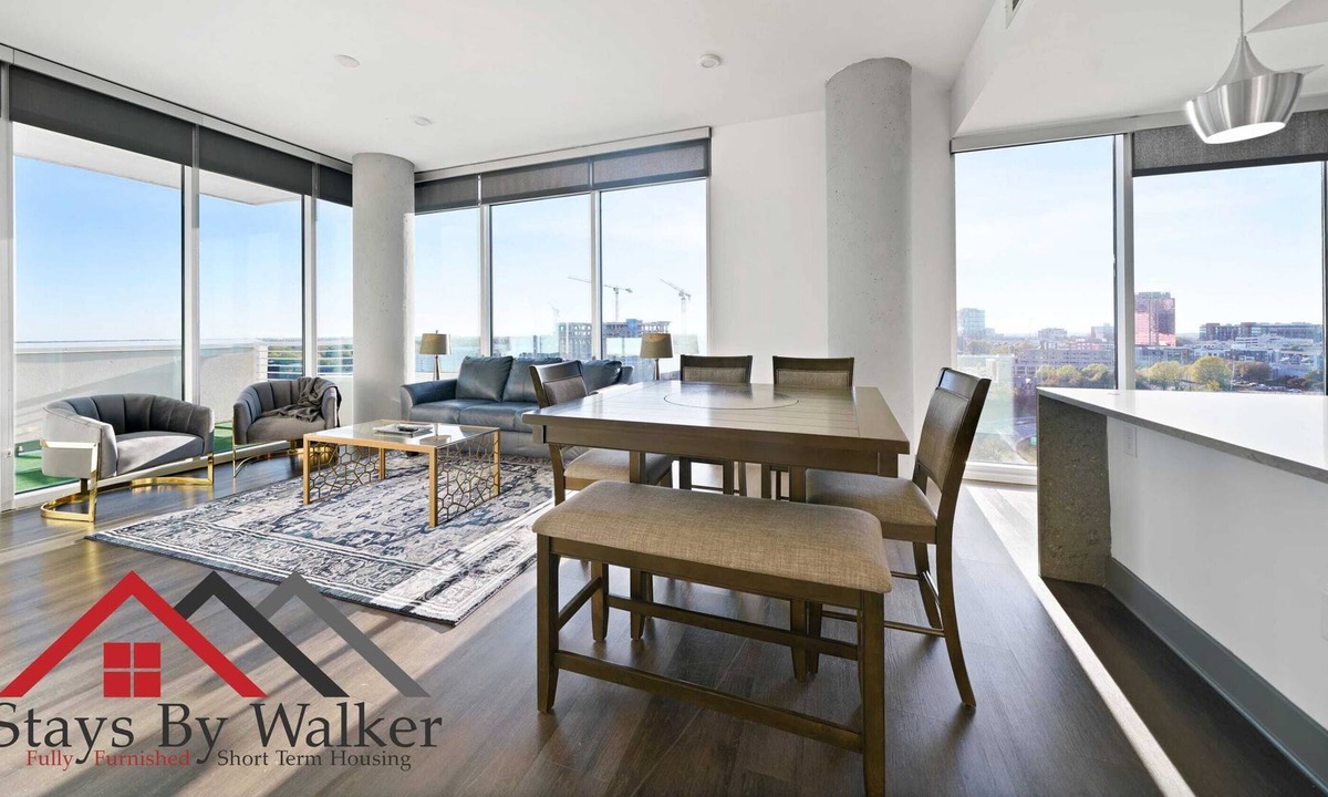 Second Ward Condo | StaysByWalker Lux 3BR Uptown! Spa/Gym/KingBed