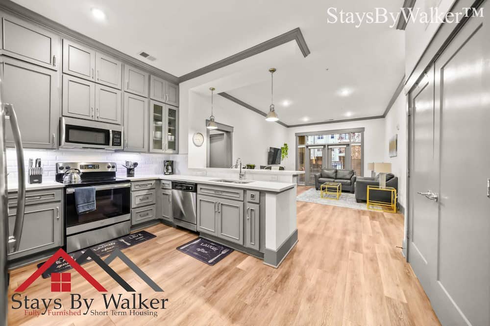 Charlotte Condo | StaysByWalker SouthPark 2BR KingBed! Gym/Pool/Spa