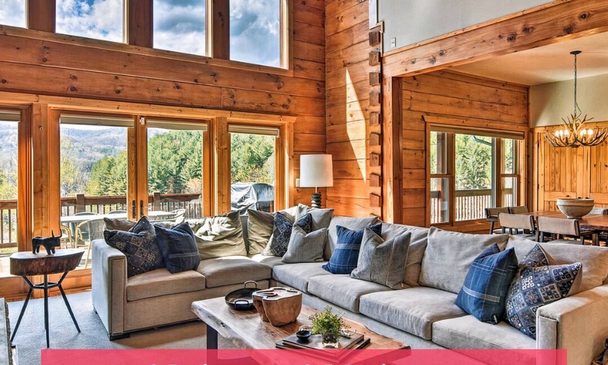 Boone Cabin | Stunning Cabin | Mtn Views | Fireplace | Game Room