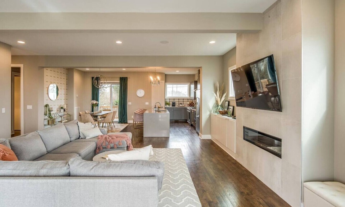Jesmond Villa | Stunning Skyline Manor | Rooftop Views