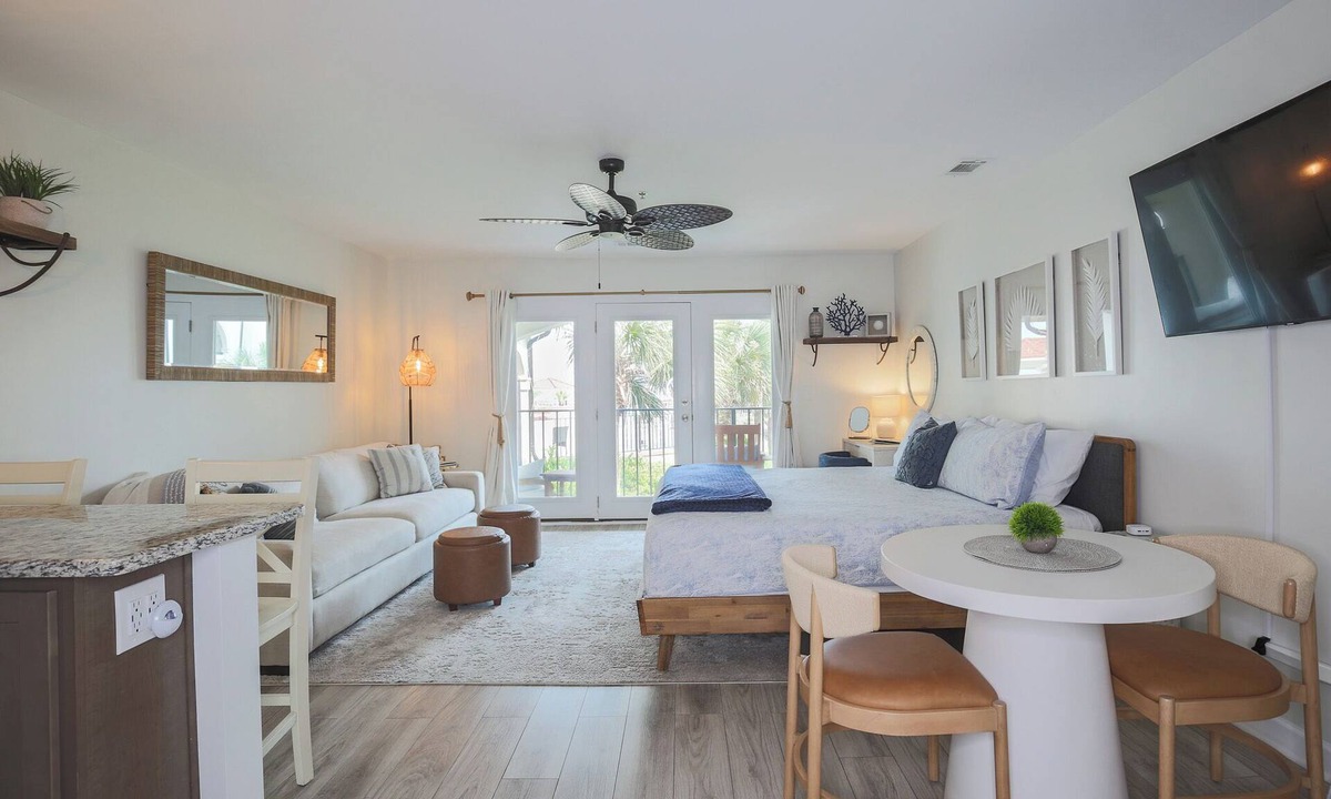 McCutcheon Field Apartment | Suite Escape, Villa Capriani's only Luxury Studio - 3 pools & 2 hot tubs!