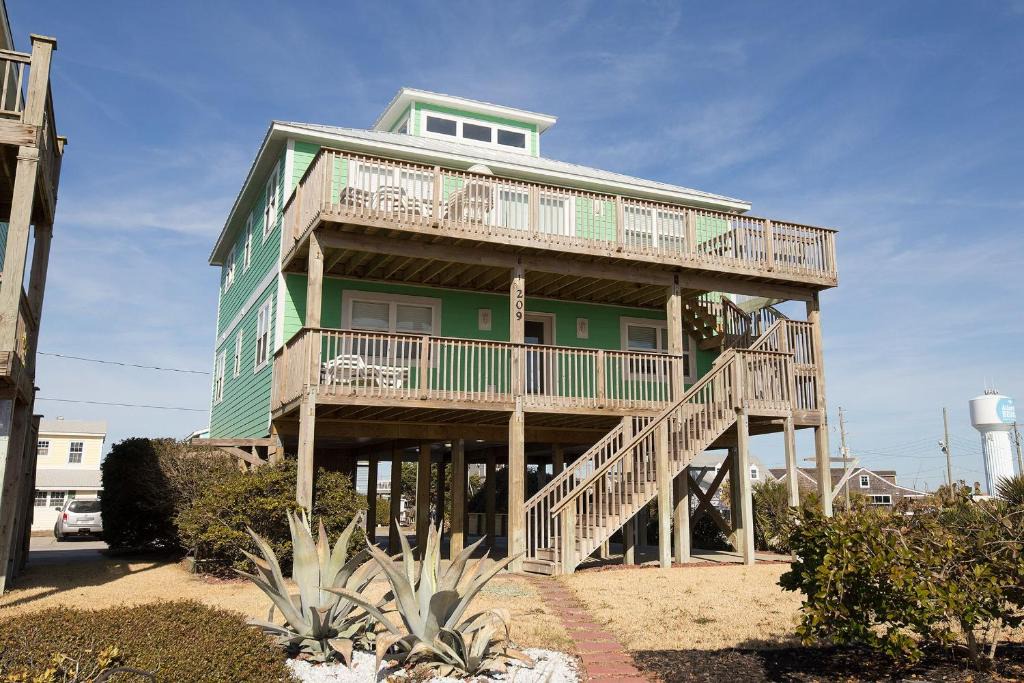 Atlantic Beach House | Suncatcher