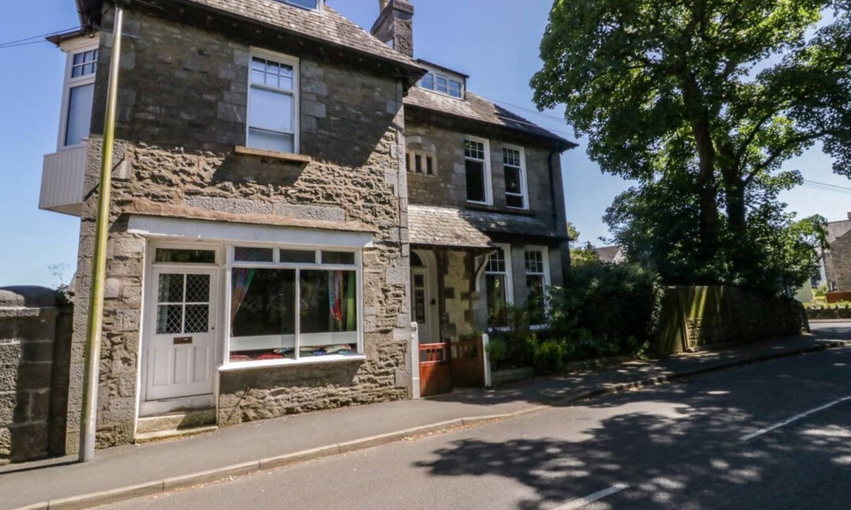 Arnside House | Sunnycote in Arnside, Cumbria.