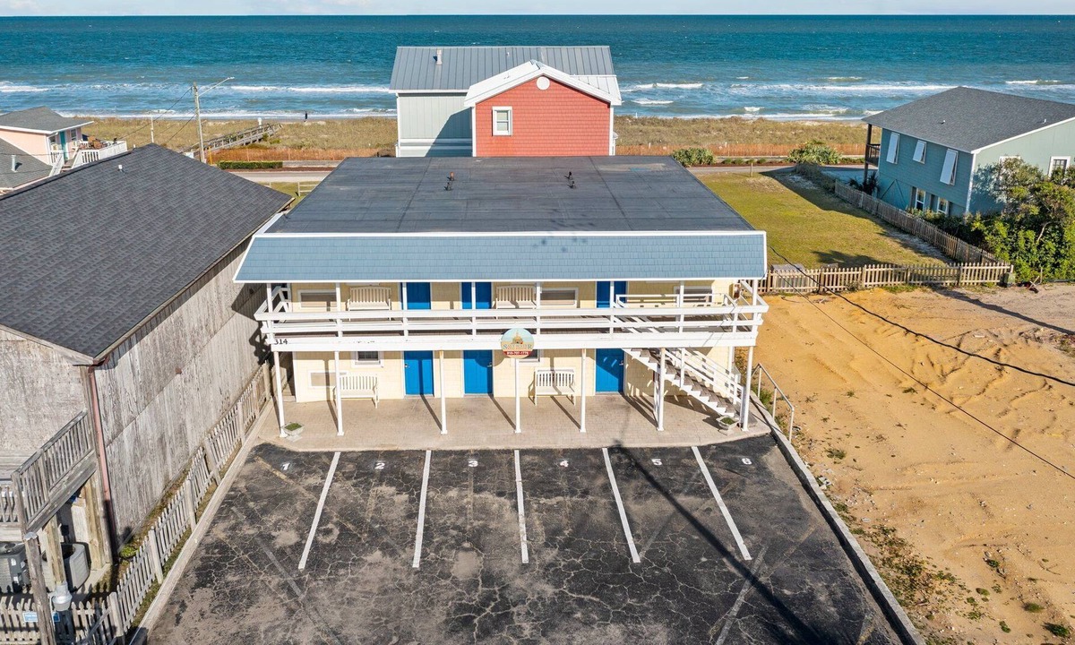 Kure Beach Condo | "Sunseeker Inn" suite 1