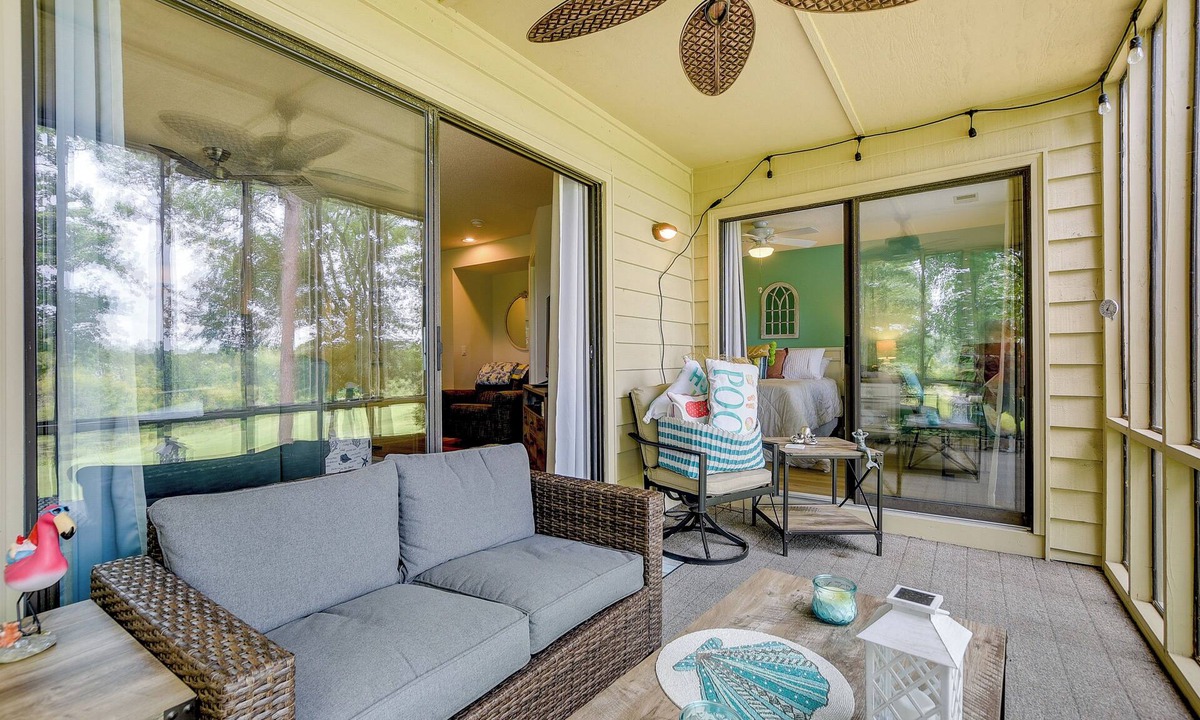 Sea Trail Condo | Sunset Beach Condo: Ideal Golfing Getaway!