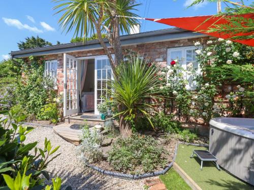 Swimbridge House | Sunset Cottage