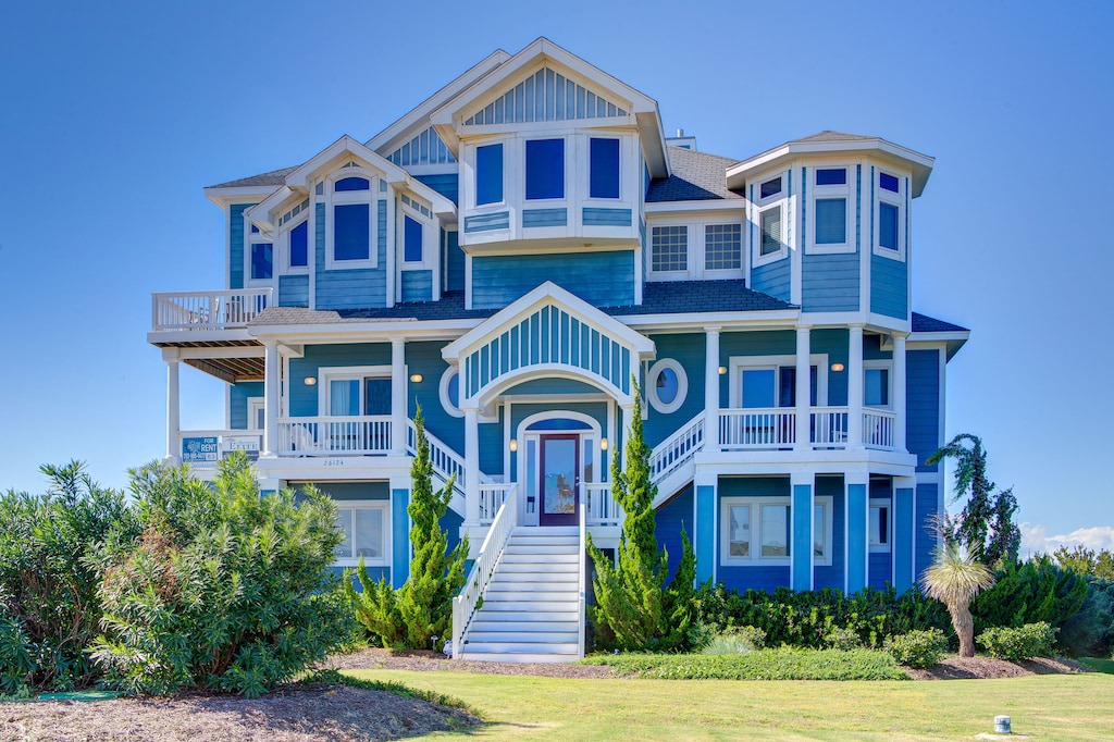 Wind Over Waves House | Sunset Serenade - Luxurious 8 Bedroom SoundFront Home in Salvo