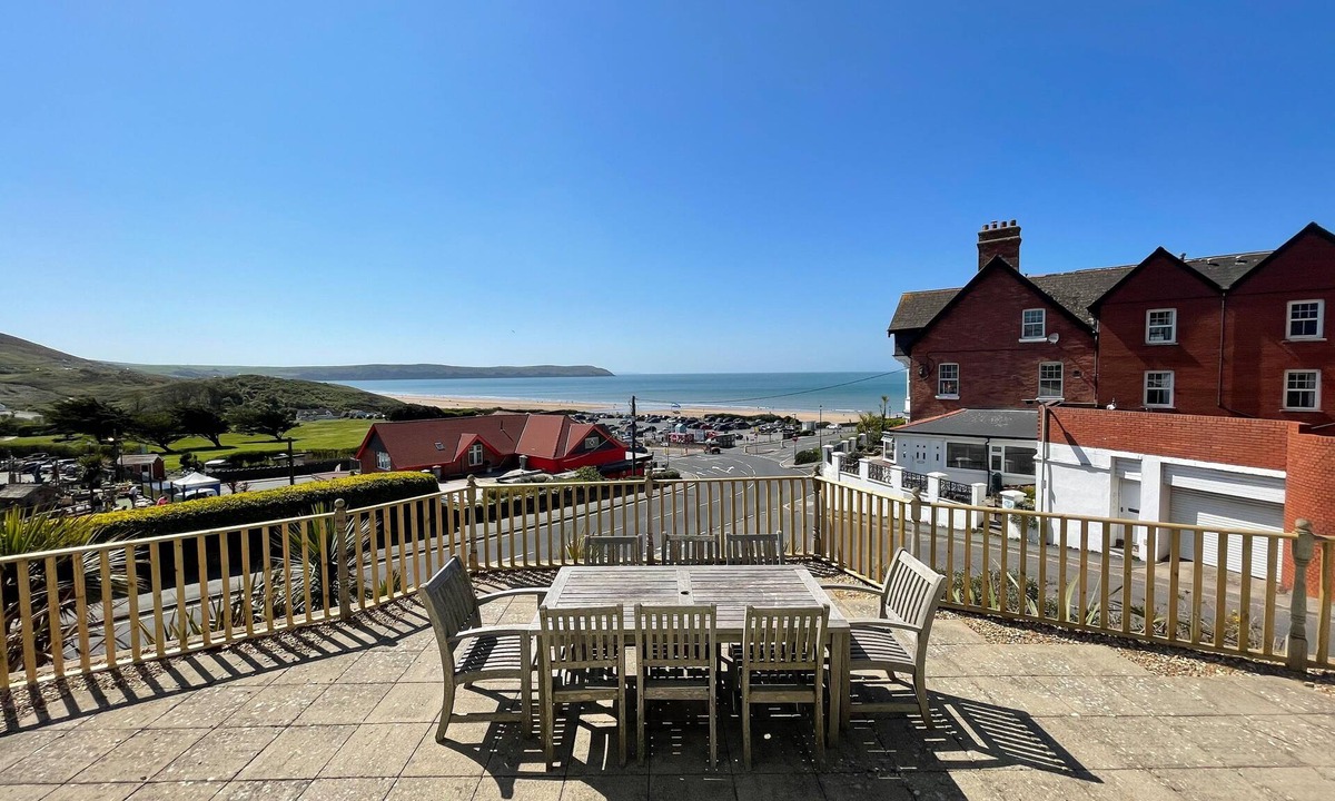 Mortehoe Apartment | Surf View - 3 bed | Pets* | Amazing Sea Views