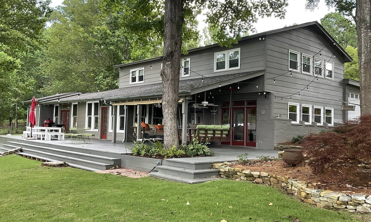Little Kowaliga House | Sycamore Cove: Flat Shady Lot, 5 King BR's+Bunkroom, Quiet Slough, Kayaks