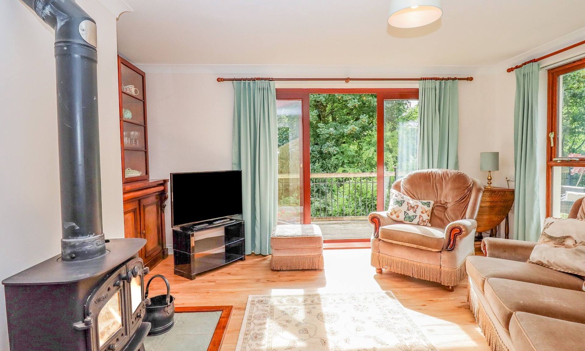 Sticklepath Cottage | Taw River View