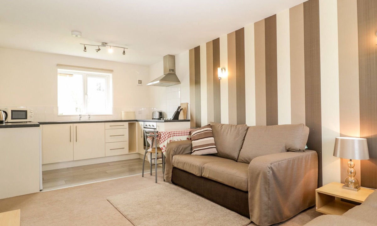 East Huntspill Cottage | Teal