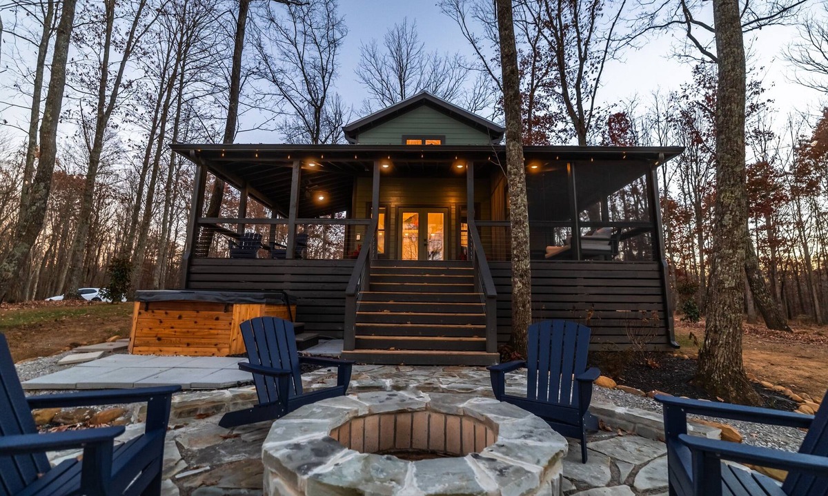 Monteagle Cabin | Tennessee Treasure at The Retreat at Sunset Bluff