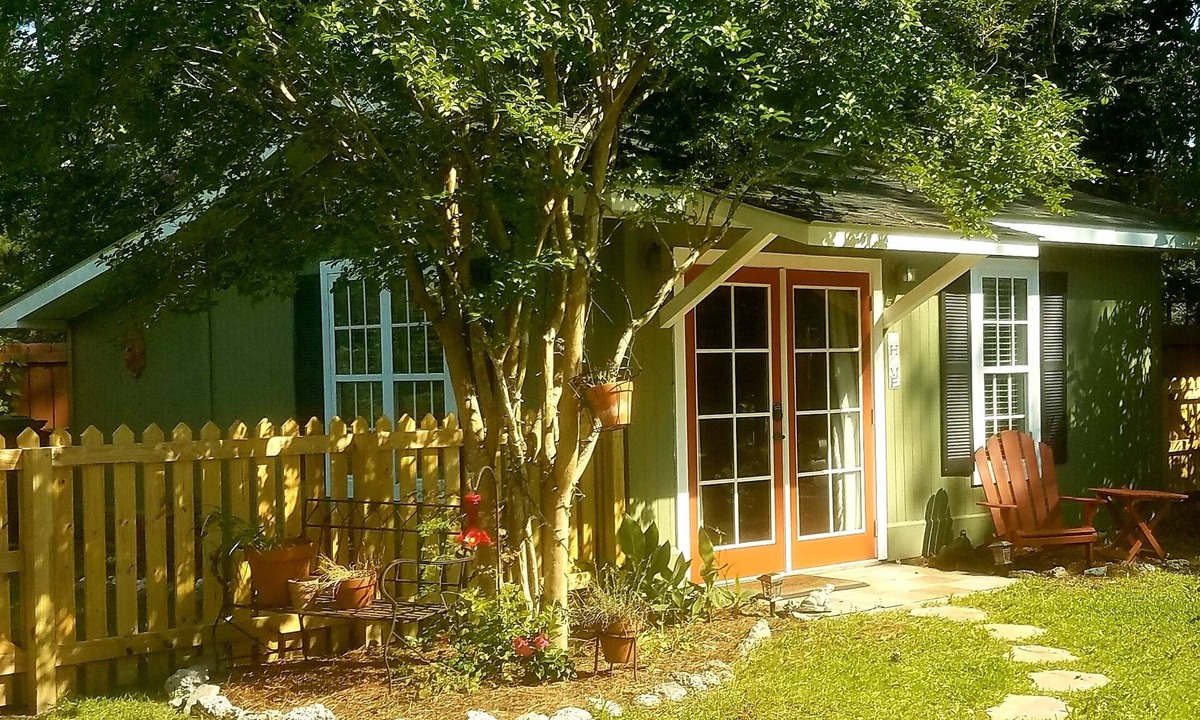 Wilmington Cottage | The Artist's Cottage is the ideal home away from home!