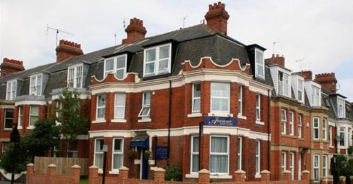 Jesmond Bed & Breakfast | The Avenue GuestHouse