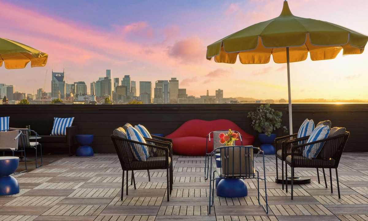 Historic Edgefield Apartment | The Carter by AvantStay | 60 Bedrooms, Sleeps 144