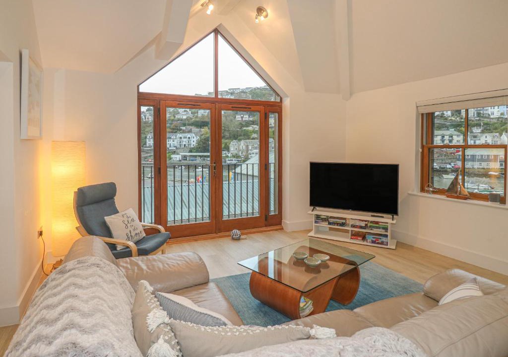 West Looe Apartment | The Creekside