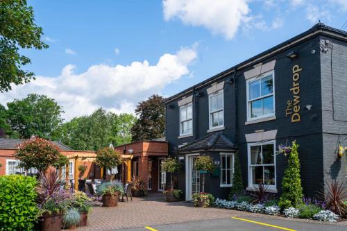 Spetchley Hotel | The Dewdrop Inn
