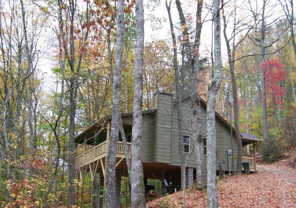 Aquone House | The Dogwood Breeze