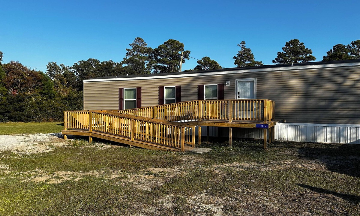 Cedar Island House | The Ferry Retreat in Cedar Island!