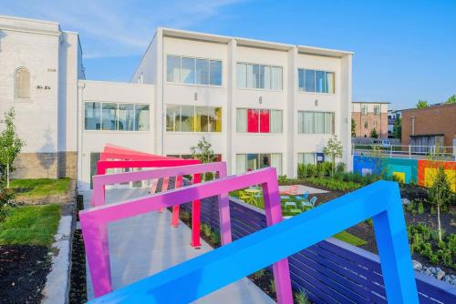 East Nashville Hotel | The Gallatin