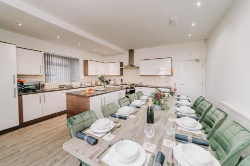 Edgbaston House | The Hollies