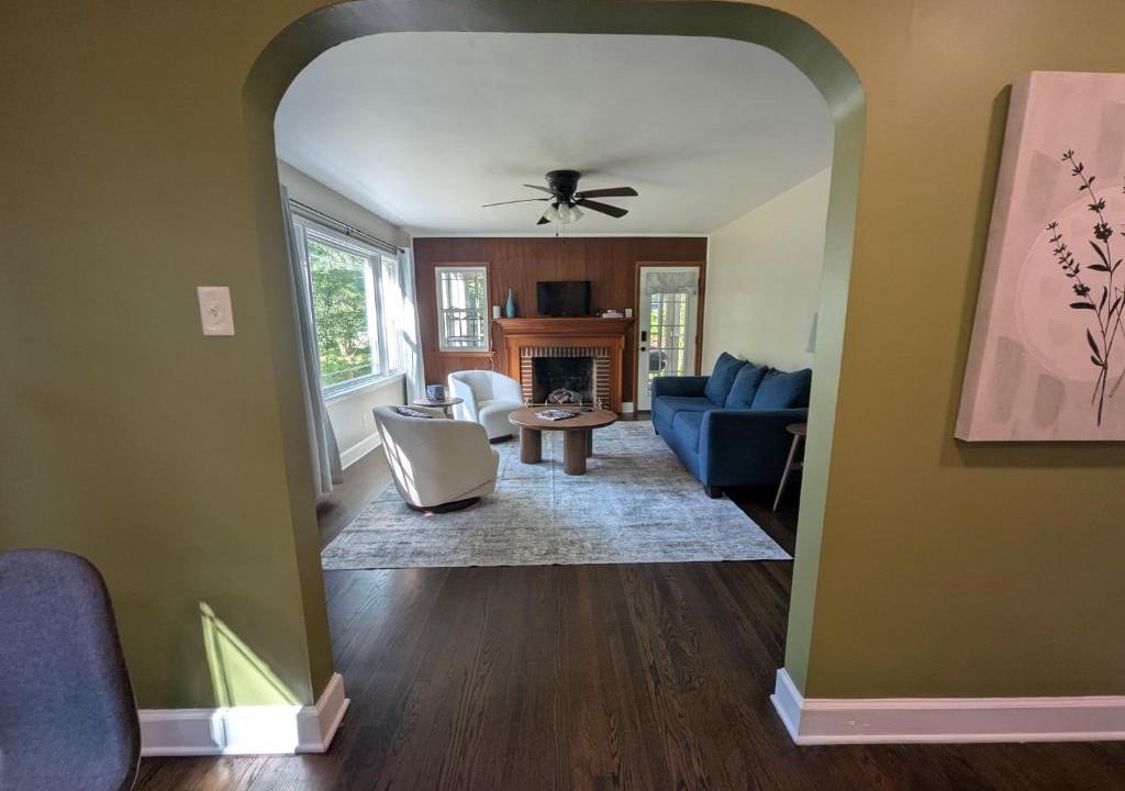 Durham House | The Homestead Bungalow 2BR Den, Pets OK