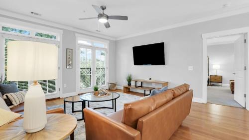 Old West Broad Neighborhood House | The Juliette: 3 Units by AvantStay