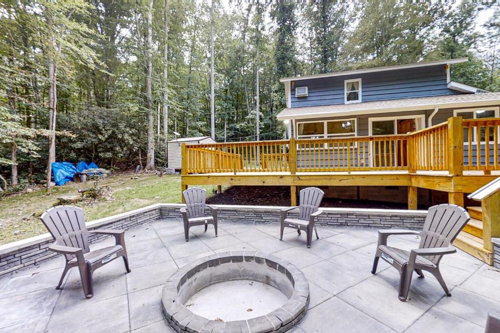 Otto House | The Little Dude Cabin