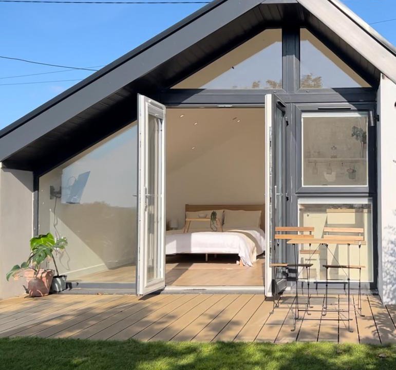 Bridgend Ski Chalet | The Perch